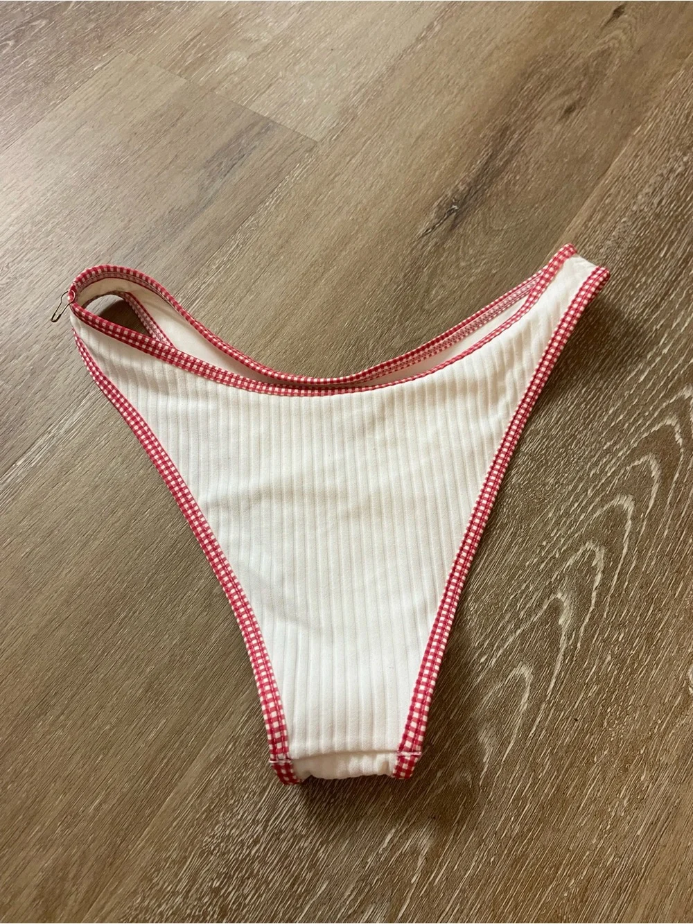 New! Frankies Bikinis Bella Dove Terry White Ribbed Red Gingham Bottoms 34097